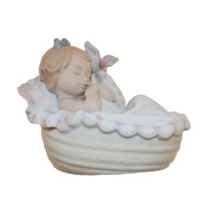 lladro conforting dreams porcelain figurine spanish designer