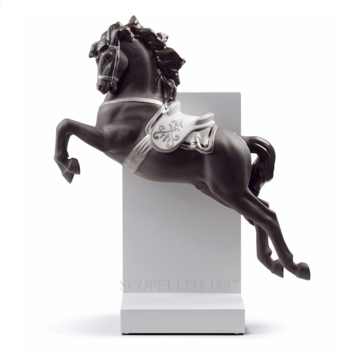 lladro horse on pirouette porcelain figurine spanish designer