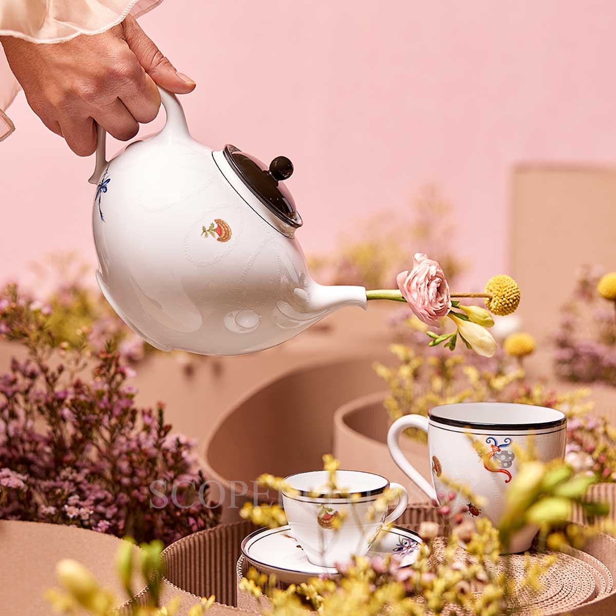 richard ginori arcadia teapot and mug